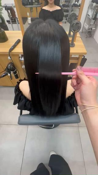 つるりんちょシャンプー、トリートメント
いるかのせなか オイル だけでツヤサラ髪️
縮毛矯正毛と相性抜群！！ 