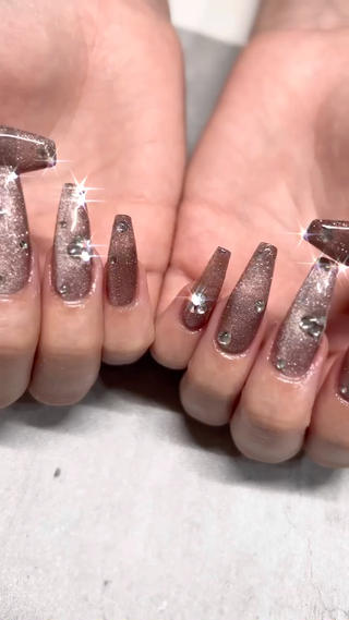 #韓国ネイル
#キラキラネイル
#ワンホンネイル
#マグネットネイル
#純欲ネイル
#秋ネイル
#ネイルデザイン
#大阪市天王寺区
#天王寺ネイルサロン 