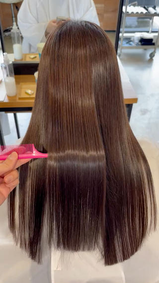 ロング plus HAIR いずみのヘアスタイル