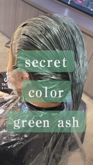 secret colorでgreen ashにチャレンジ♡
 