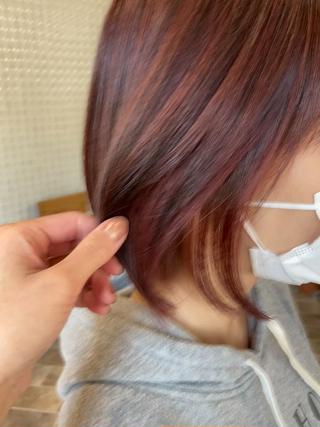 冬カラー
今人気のカシスピンクを入れました！
カウンセリングしっかりさせて頂きます！ 