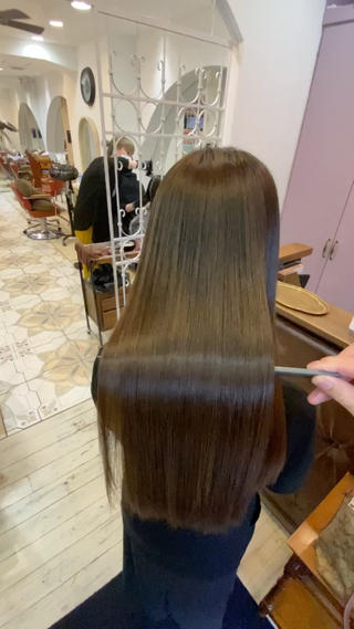 ロング ウルフ/レイヤー /髪質改善　ナユタのヘアスタイル