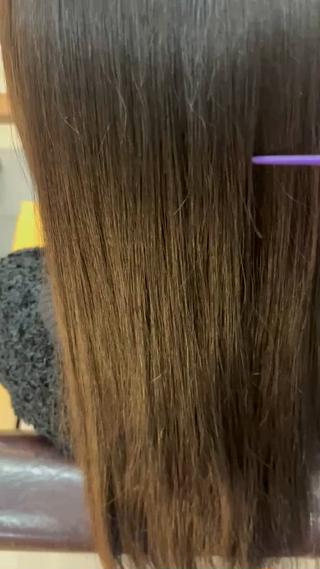 当店の最高級トリートメントを使用してます！
通常11000円のトリートメントがカット付きで8500円となっております！
髪の毛の不足したケラチンを髪の毛の内部に浸透させ、潤いのある髪の毛になり、サラ艶になります
手触りも変わるので、ぜひ体験してみてください 