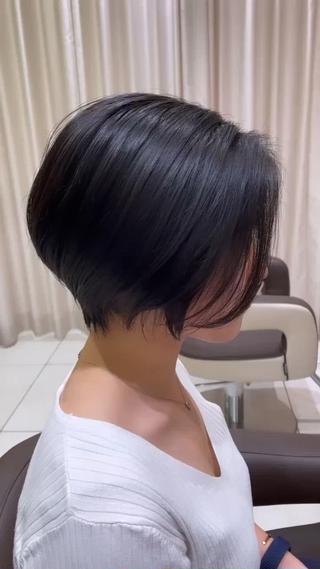 ショート 小見 翔平のヘアスタイル
