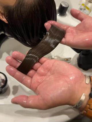 ロング makoto⌇レイヤ ー⌇艶カラー🍒‎のヘアスタイル