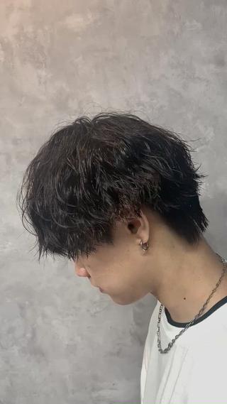 エモい雰囲気を出すツイストスパイラルパーマ！ 