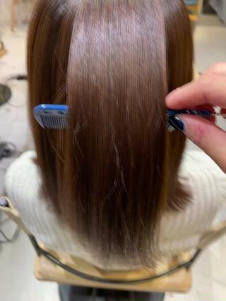 後ろの部分縮毛矯正で自然な質感に 