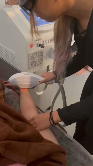 研修生による、全身脱毛
しっかり全身当て逃しなく当てていきます！
本格的に脱毛したい、だけど費用は抑えたい方必見

一度お試しして下さい
こちら学生さん限定でお願い致します。 