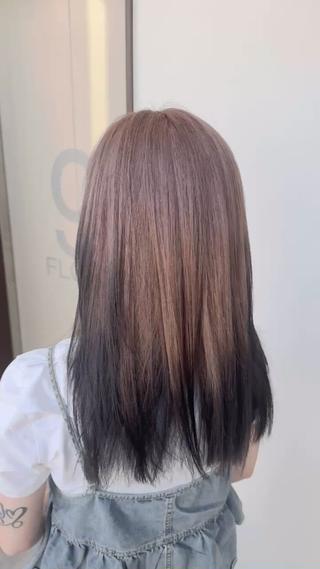 ロング カラー 🌿nudeカラー/ レイヤー/藤原🌿のヘアスタイル