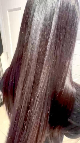 ロング カラー 𝒇𝒍𝒂𝒎𝒎𝒆𝒖𝒎所属・Sakura 町田のヘアスタイル