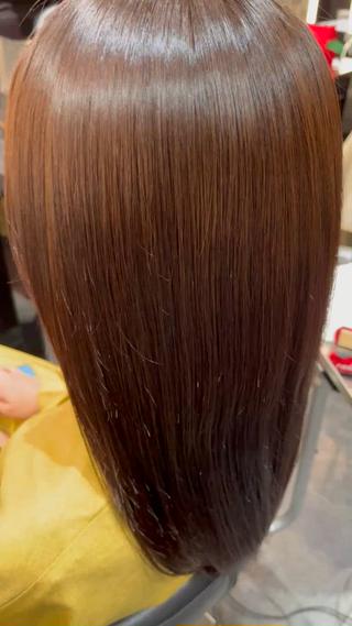 髪質改善ストレートでツヤツヤに 