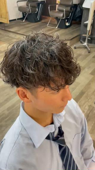 ショート パーマ メンズ 💇🏻‍♂️パーマ ニキ✨本田龍斗のヘアスタイル