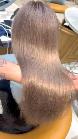 ロング/ブリーチ/ブリーチありダブルカラー/ハイトーン/ミルクティー/ミルクティーベージュ/ベージュ/カラー/ダブルカラー