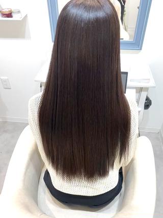 
【この様なお悩みの方必見】

・ツヤが欲しい
・クセが気になる
・広がりが気になる
・ボリュームが気になる
・朝のブローがめんどくさい

様々な髪のお悩みを解決できます。

【縮毛矯正、髪質改善を繰り返ししてる方】
・髪がチリチリになった
・縮毛矯正したのに癖がでてきた
・繰り返す事に髪が硬くなってきた
・髪質改善後1日でツヤがなくなった

このお悩みも良く聞きます。
それぞれ髪質により薬剤のアプローチの仕方が適正でなかったかもしれません。

当店では最後までマンツーマンで施術させていただきますので安心してお任せくださいませ♪ 