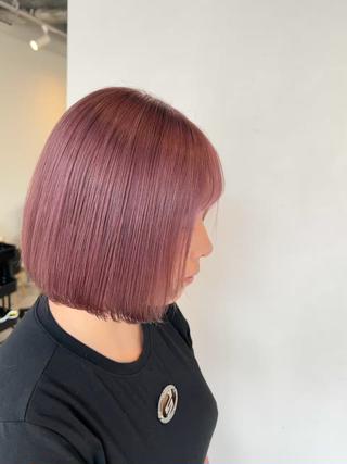 ピンクベージュ 