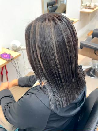 セミロング カラー 韓国ボブ/レイヤー/ ハイトーン/まなみのヘアスタイル