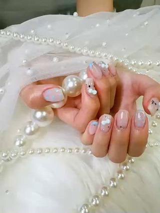 ネイル クイーンズネイル銀座所属・Queeens nailのネイルデザイン
