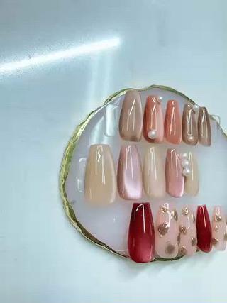 ネイル クイーンズネイル銀座所属・Queeens nailのネイルデザイン