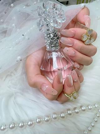 ネイル クイーンズネイル銀座所属・Queeens nailのネイルデザイン