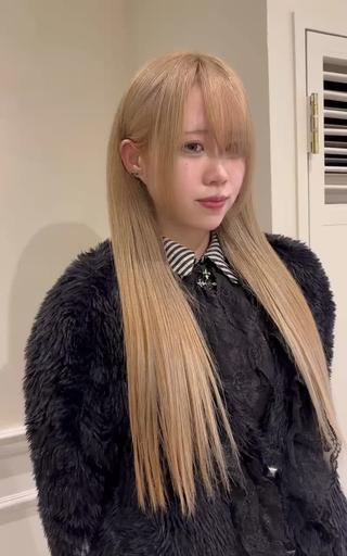 ロング カラー 艶髪ハイトーン/ レイヤー/yuiのヘアスタイル