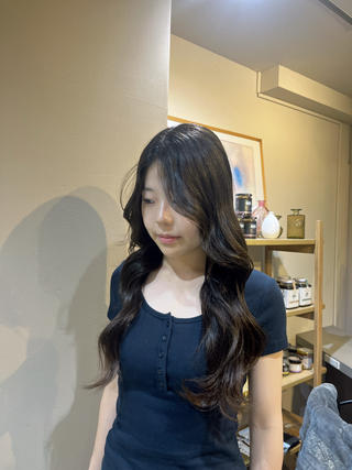 ロング カラー grates所属・カラーモデル募集中／ aikoのヘアスタイル