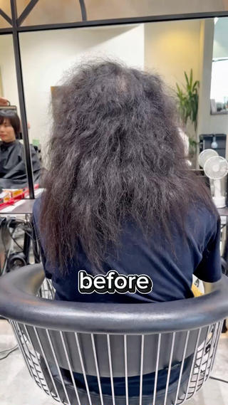 サラサラ髪で毎日が変わる
朝のセットがグッと楽に
湿気にも負けず、どこから見てもツヤツヤな美髪に…

「縮毛矯正って傷む…？」そんなイメージはもう昔の話！
今はナチュラルで柔らかい仕上がりが叶います

毎日鏡を見るのが楽しくなる未来、一緒に手に入れませんか？ 