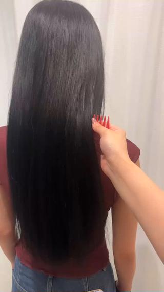 BLACKCOLOR

暗い髪色でもツヤ感があるだけですっごく綺麗な髪の毛になります！！
二度見されるようなツヤツヤな髪にしましょう️️

是非お待ちしております՞ 