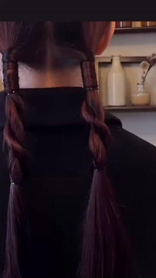 ヘアアレンジ 甲斐 真桜のヘアスタイル