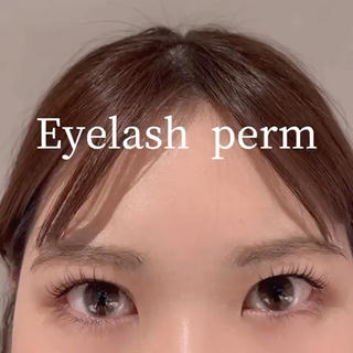 こちらのお客様はビューラーしてもすぐに下がってしまい、
マスカラが塗りにくいとのこと…

とってもロングまつげなので、
綺麗なまつげを強調できるように仕上げました️


──────────────────

eyelist：natsumi
instagram： @peg_723chan 