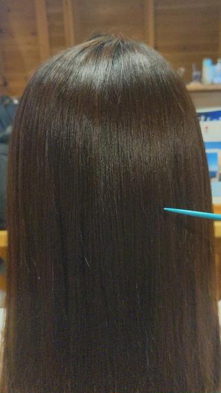 手触り最高な縮毛矯正を
1度味わってください！ 