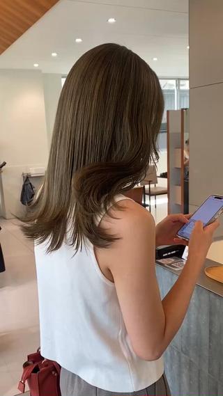 1回のブリーチでつくるオリーブベージュカラーがとてもお勧めです!
色落ちしても赤みがなく、次回はワンカラーで大丈夫です!
Instagramからもご予約お待ちしております!
【私のInstagram】→ @loren_airinn
LOREN AO 栄/矢場
《住所》
名古屋市中区栄3丁目33-30
T.Oビル 2階
【地下鉄矢場町駅 4番出口徒歩3分】
★毎回使えるお得なクーポンあり☆
★オージュア、TOKIO取り扱い
★ダブルカラーで満足の透明感!
★ベージュカラーならお任せ下さい♪
ご予約は下記クーポンをクリック↓↓↓