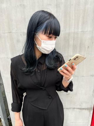 ブリーチカラー
ケアブリーチ
インナーカラー
ブーブラック
ブルーカラー
ペールブルー 