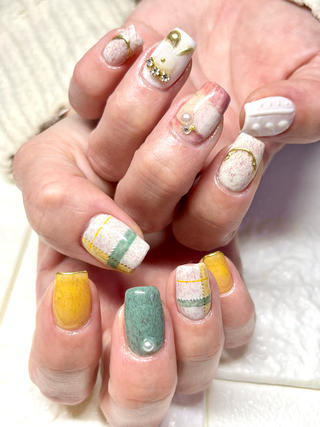 ミディアム ネイル まり りぃ〜んのネイルデザイン