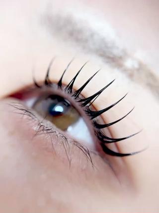 マツエク・マツパ Liber Kyoto所属・魔法のシミ取り職人 CHIKAのエステ・リラクイメージ