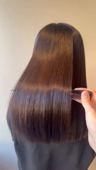 【初めてのお客様へ】

大阪上本町で「髪のお医者さん」として髪の治療をしているヒデです！ダメージを与えない施術にこだわり、10年先も美しい髪を維持できるようサポートします。

こんなお悩み、ありませんか？
✓ 理想の髪を手に入れたい
✓ 似合うカラーがわからない
✓ 自宅でのケア方法を知りたい
✓ 髪を綺麗にしたい

これらすべて解決します！

カラーや縮毛矯正など、あなた専用のレシピで最高のスタイルを提供。多くの美容室難民を救ってきた実績があります！

【サロン情報】
tasty bloom
大阪市天王寺区上之宮町2-15
大阪上本町駅徒歩4分 / 谷町9丁目駅徒歩9分 