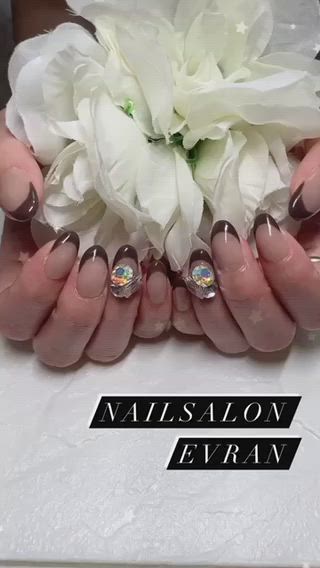 秋色バーチャルフレンチ
ベースカラー＆ビジュー別途料金 