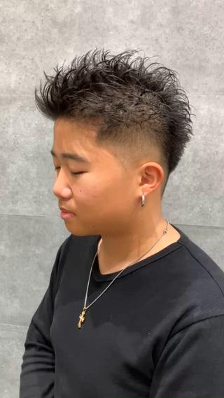 メンズ MEN'S salon HYPE 枚方 メンズカット/パーマ/曲がる縮毛矯正/眉ワックス所属・吉田 健吏のヘアスタイル