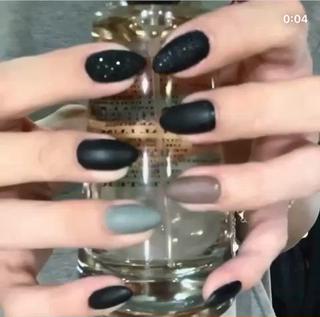 ネイル MHR nailのネイルデザイン