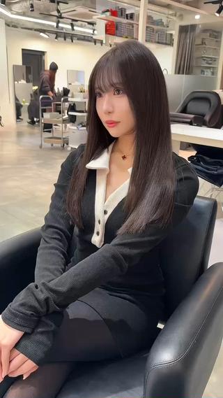 透明感グレージュ 