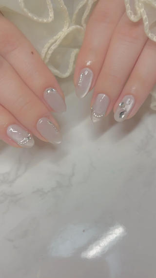 ワンホン風大人ネイル 