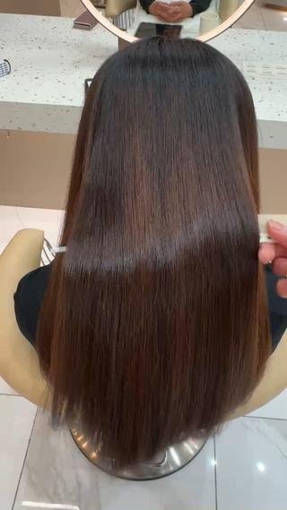 ロング 斎藤 悠人のヘアスタイル