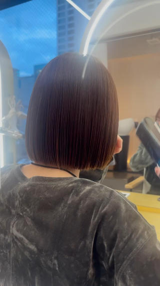 ショート i.+odori所属・Miu🤍透明感カラ ー🫧ショートカットのヘアスタイル