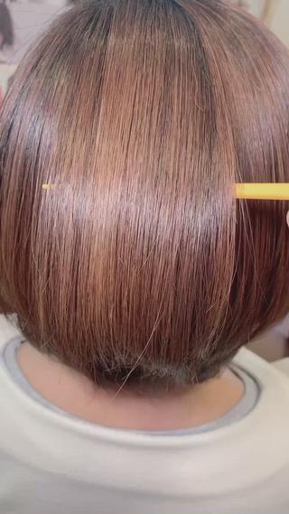 ミディアム 加藤 ひろこのヘアスタイル