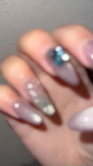 ネイル SANA ⭐︎nailのネイルデザイン