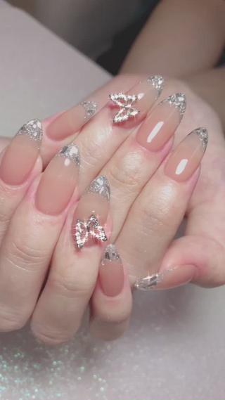 ネイル Flowerネイルサロン所属・. yukiのネイルデザイン