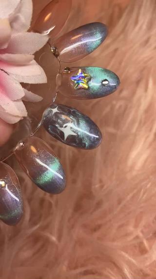 マグネットネイルデザイン
 