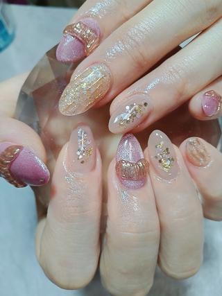 シンプルつけ放題はマグネットネイルも可能です◎
初回¥7500⇨¥6800 