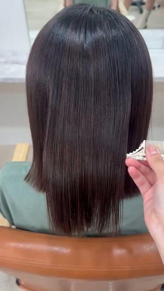 セミロング Angelica Hinaのヘアスタイル