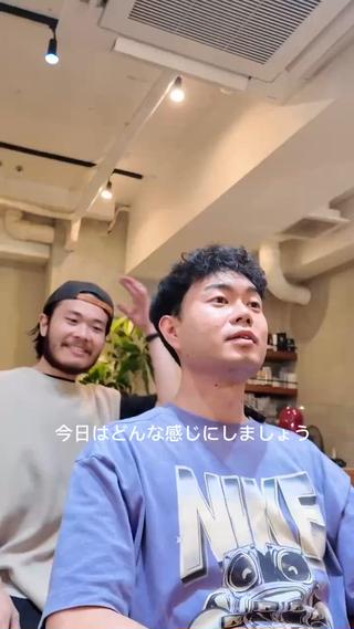 メンズカット　

月１のメンテナンス。

毛先とボリュームを整えるだけでも気分が全然違います 