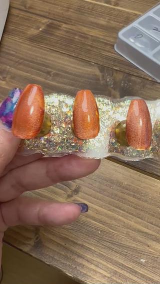 ネイル 新山 聖のネイルデザイン